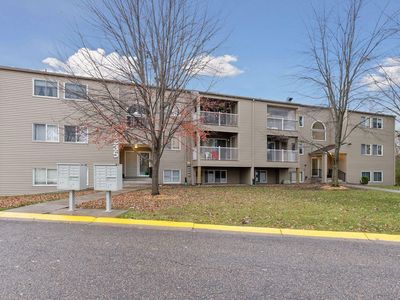1235 Ferndale St N #C12, Maplewood, MN, 55119