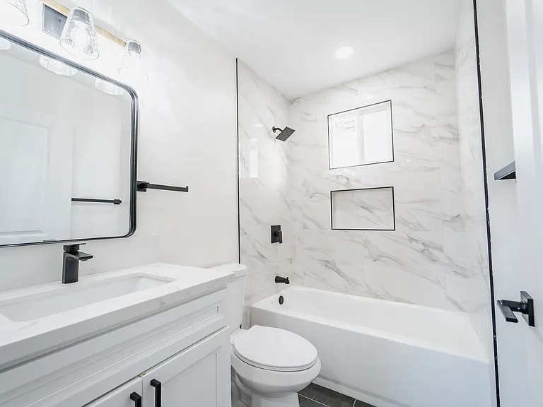 3681 Fairmount Ave #7 — Photo 9