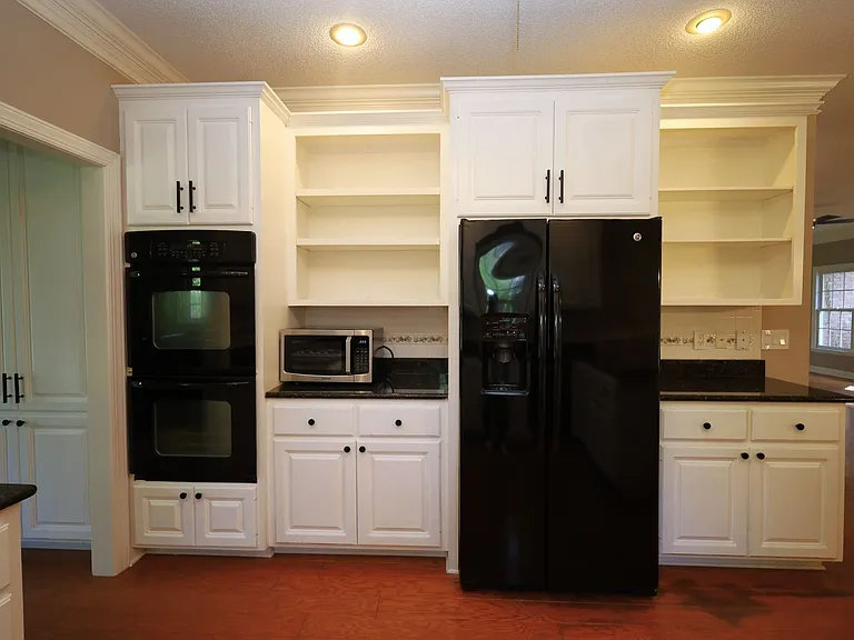 1054 Ridge Rd — Photo 15