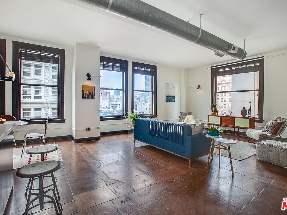 1st image of 215 W 7th St APT 1005