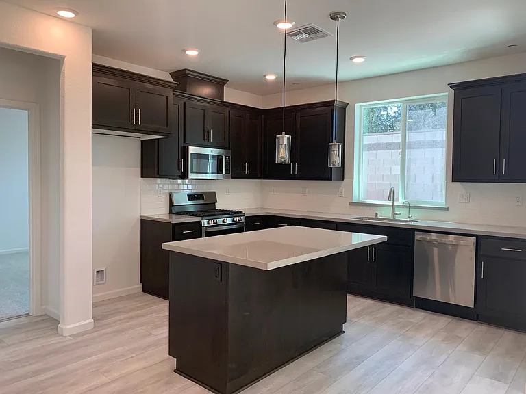 872 Fruit Stand Cir — Photo 2