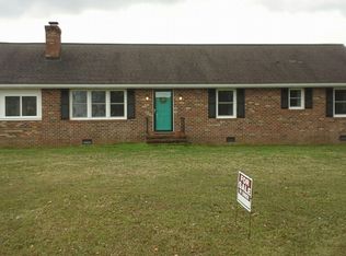 215 W Gwynnfield Rd, Tappahannock, VA 22560