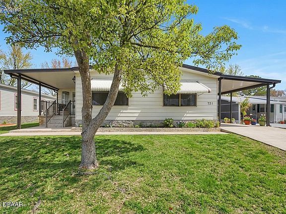 2nd image of 721 Larado Dr