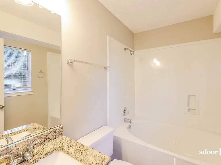 6445 Freda Dr — Photo 11