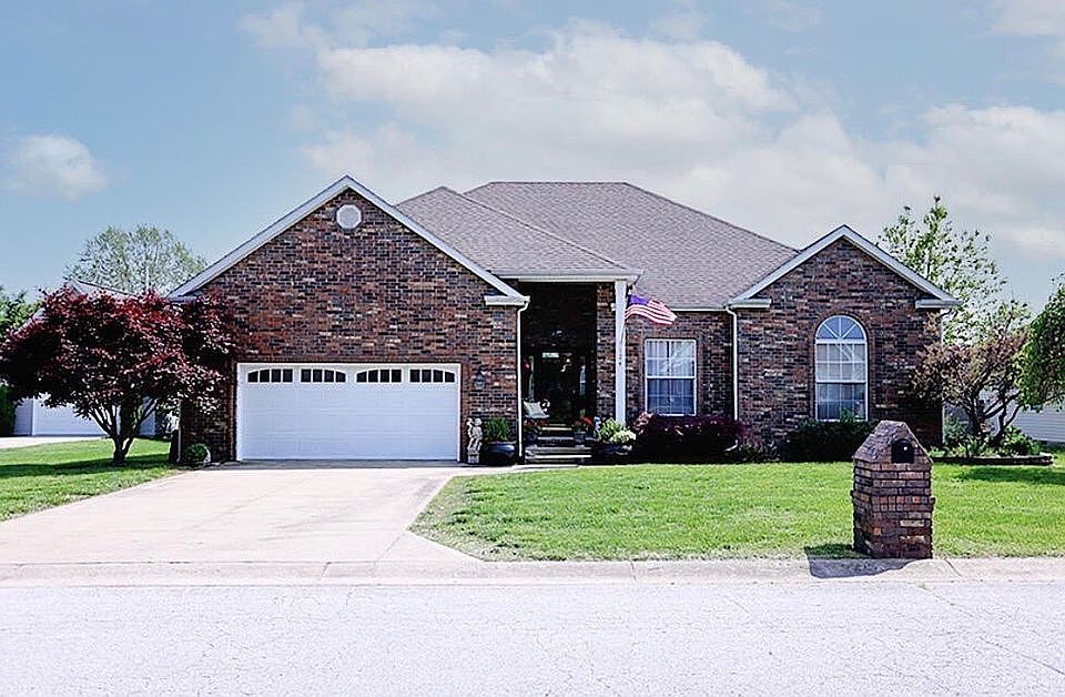1st image of 124 Briar Meadow Dr