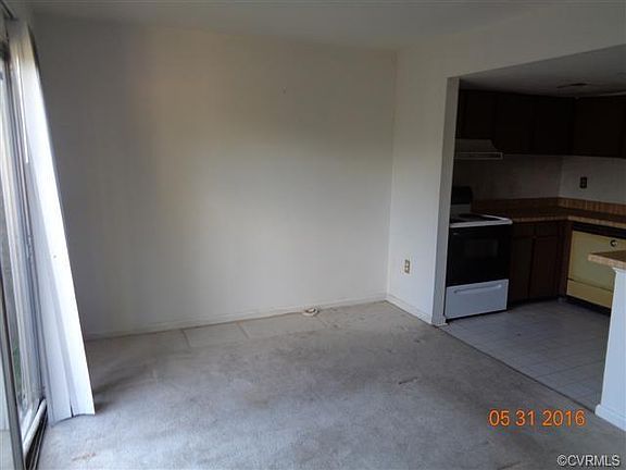 5th image of 3235 Hunters Mill Dr #3235