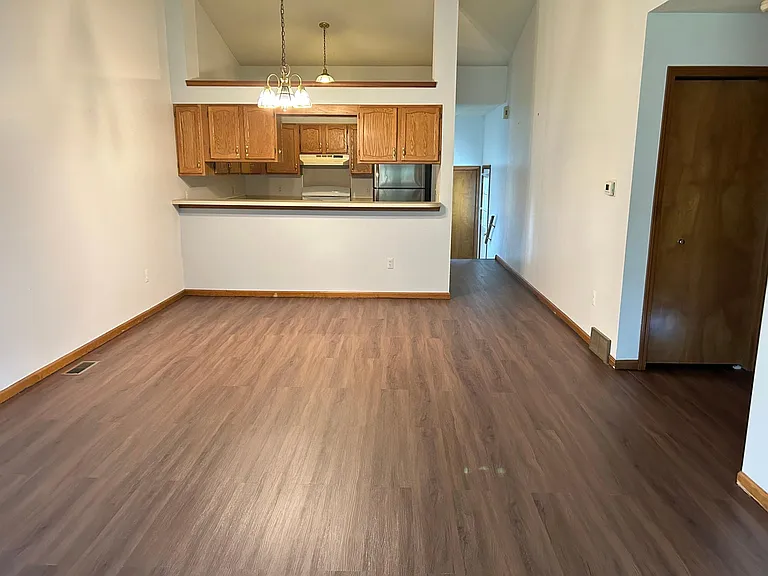 2529 Bridgeport Ln SE #59 — Photo 3