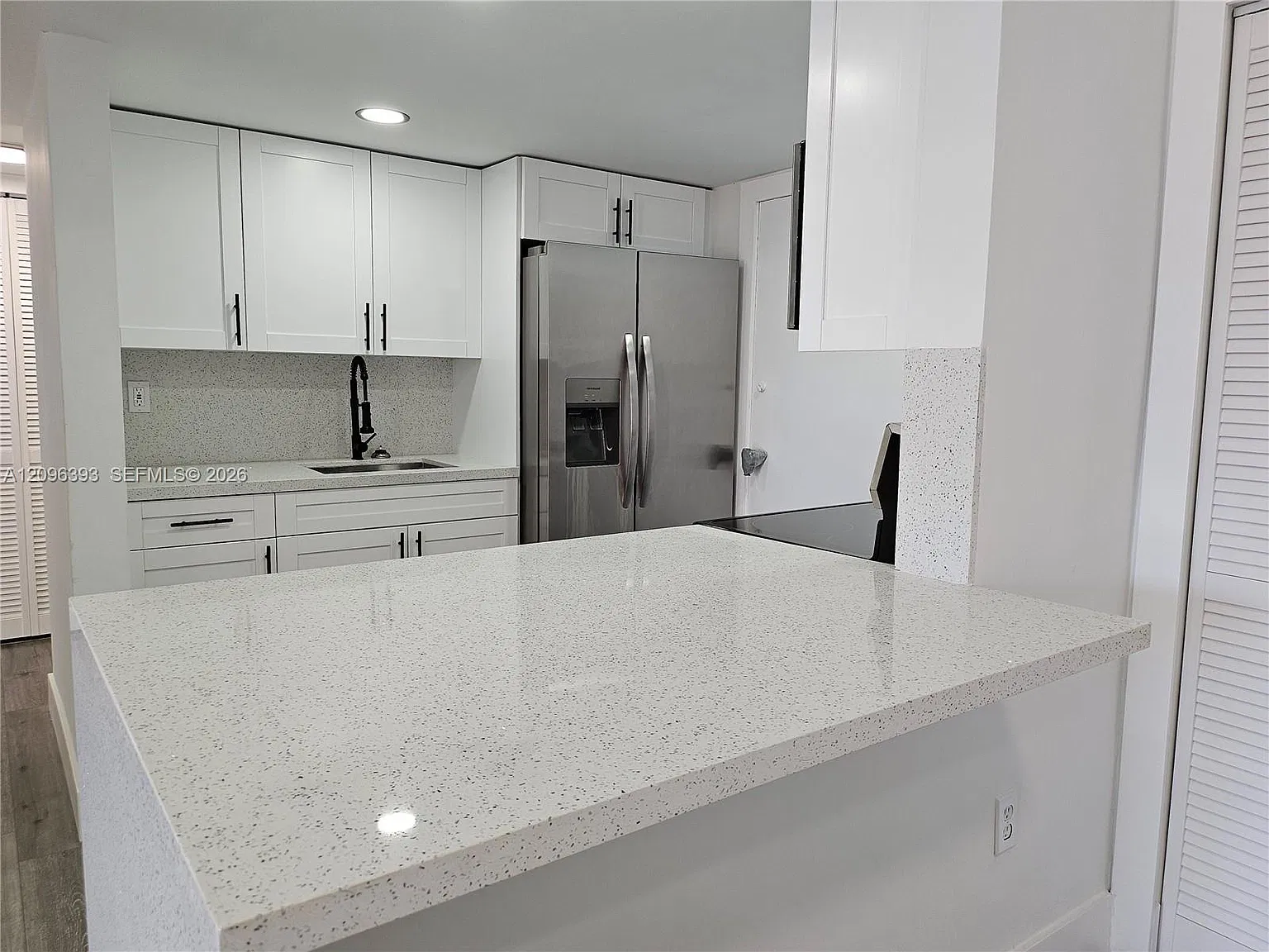 15888 SW 95th Ave — Photo 1