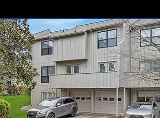8703 Olde Colony Trl APT 50, Knoxville, TN 37923