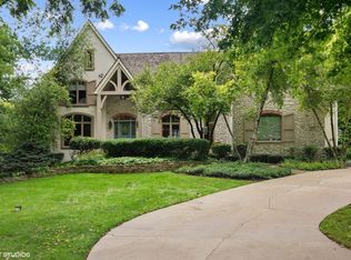 1 N Meadow Ln, Hawthorn Woods, IL