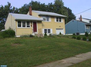 1331 Clifford Rd, Wilmington, DE 19805