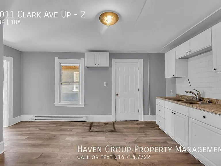 5011 Clark Ave #UP-2 — Photo 13