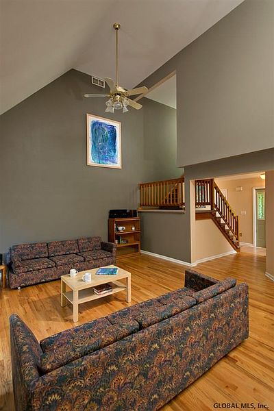 3rd image of 133 SAND HILL Road