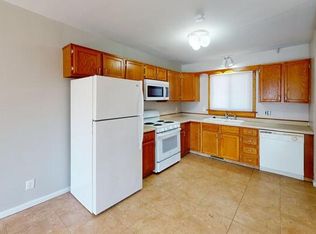 502 N 26th St, Bismarck, ND 58501