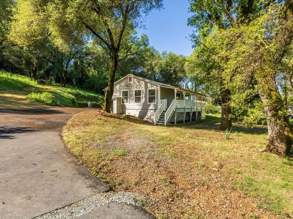 13630 Dry Creek Rd, Auburn, CA 95602