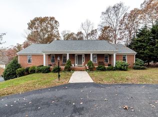 1059 Cuddington Ln, Forest, VA