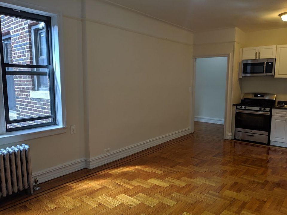 1st image of 8015 Grenfell St APT E22