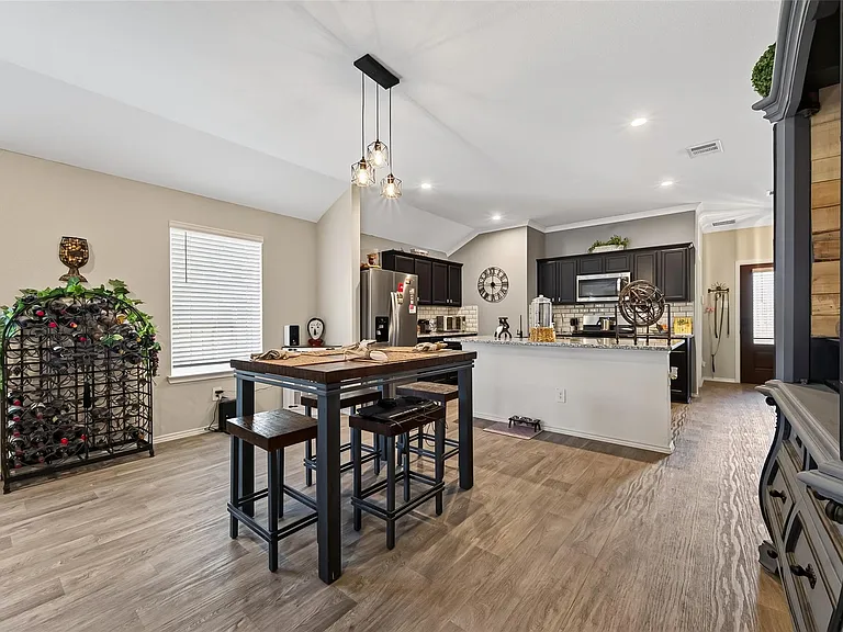 14319 Rain Dr — Photo 11