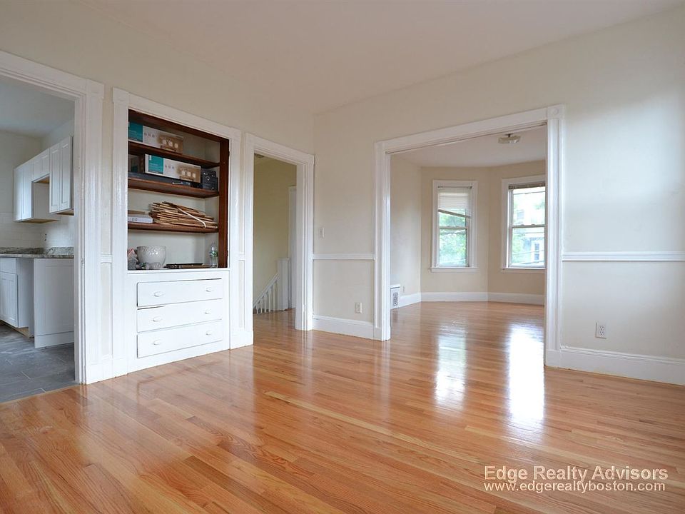 29 Etna St. Boston - Brighton Unit Photo 3