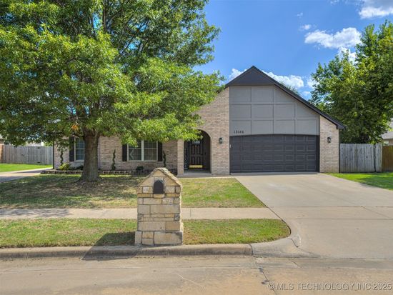 13146 E 128th St N, Collinsville, OK 74021