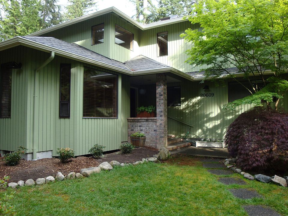 1st image of 20609 NE 150th St