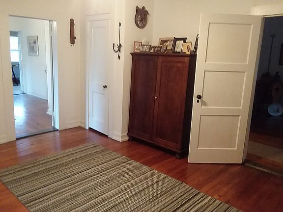 4th image of 109 County Road 4835
