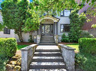 2066 NW Overton St APT 3, Portland, OR 97209