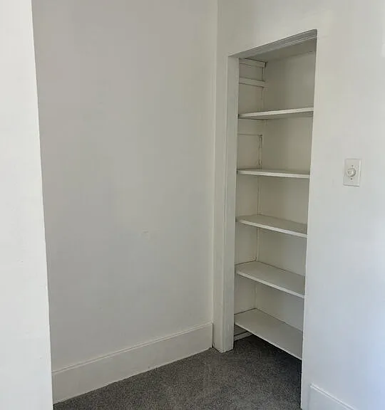 1042 2nd St #3 — Photo 15