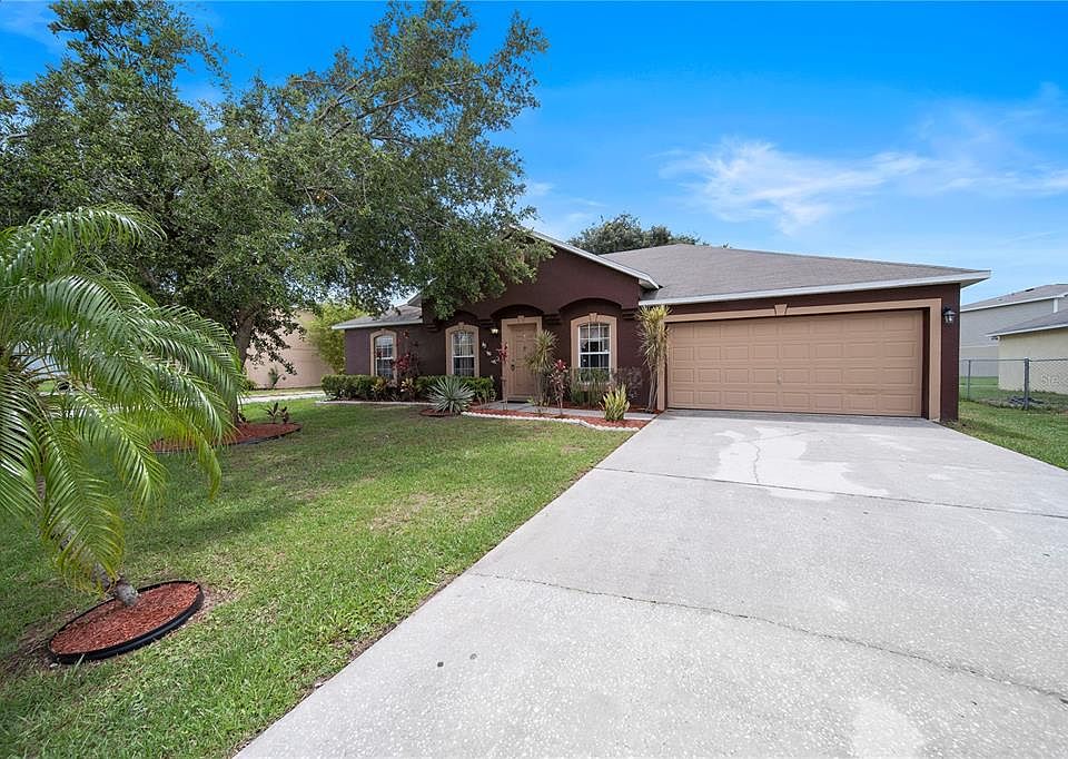 746 Hudson Valley Dr, Poinciana, FL 34759 Zillow