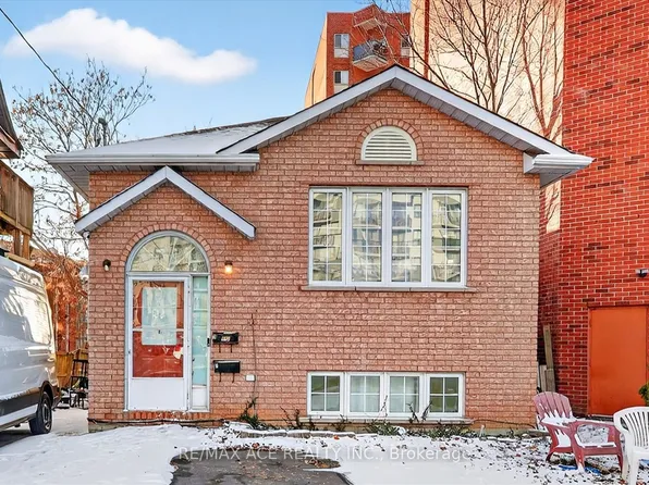 150 Centre St S, Oshawa, ON L1H 4A4