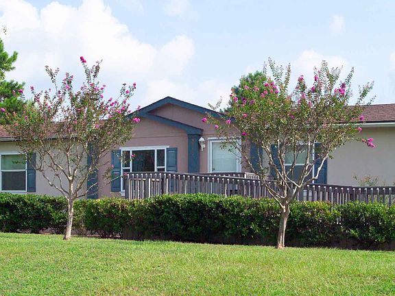 3rd image of 920 Century Plaza Dr #122