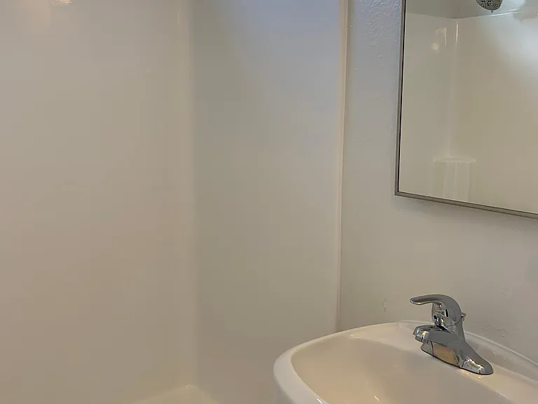 1316 Ashby Ave #D — Photo 10