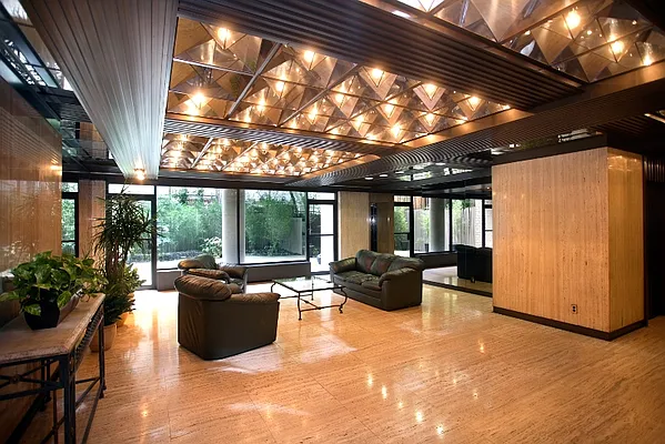 Rented by The Murray Hill | media 25