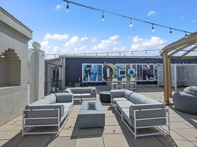 5 Mockingbird Apartments — Photo 25