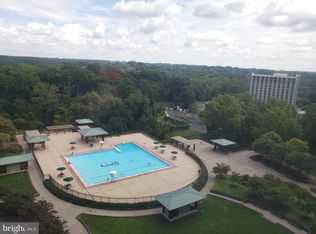 5225 Pooks Hill Rd APT 1014S, Bethesda, MD 20814