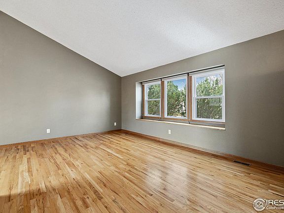 5th image of 1214 Twin Peaks Cir