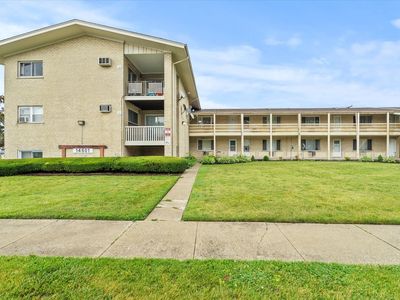 14501 Keystone Ave APT 8, Midlothian, IL, 60445
