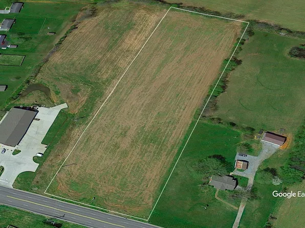 764 Highway 52 E, Portland, TN 37148