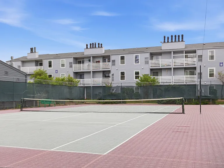 Tennis court