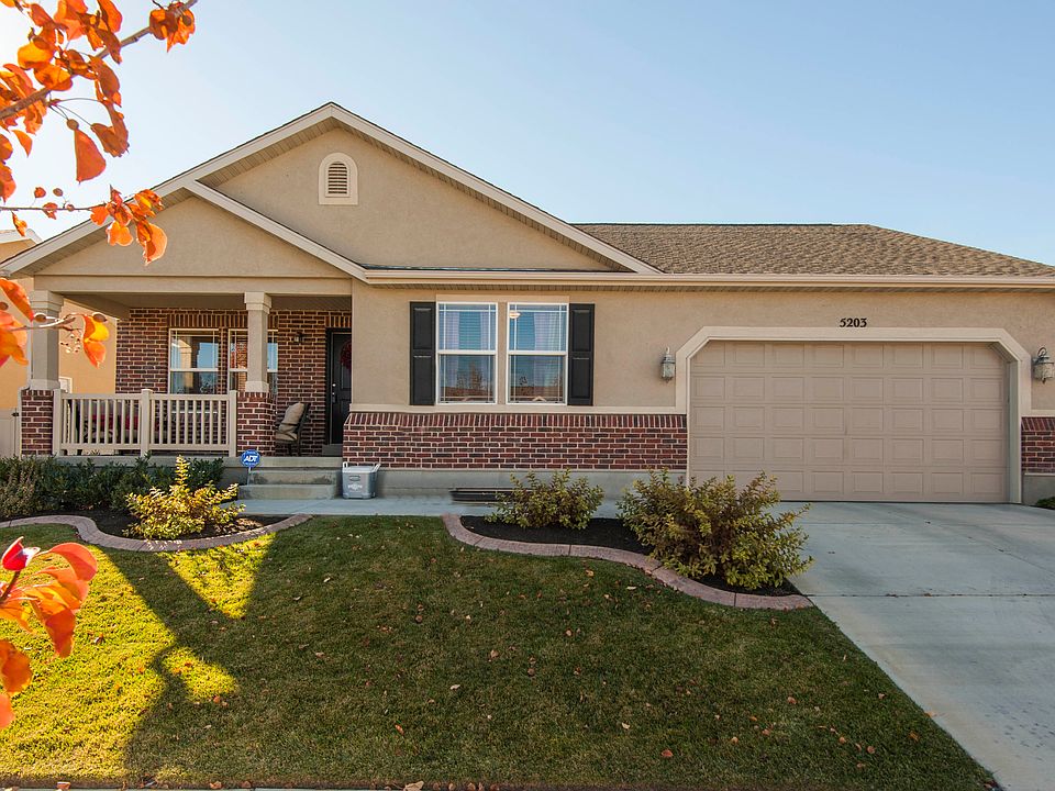 1st image of 5203 W Fieldscrescent Lane