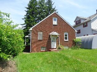 457 Tenney Ave, Campbell, OH
