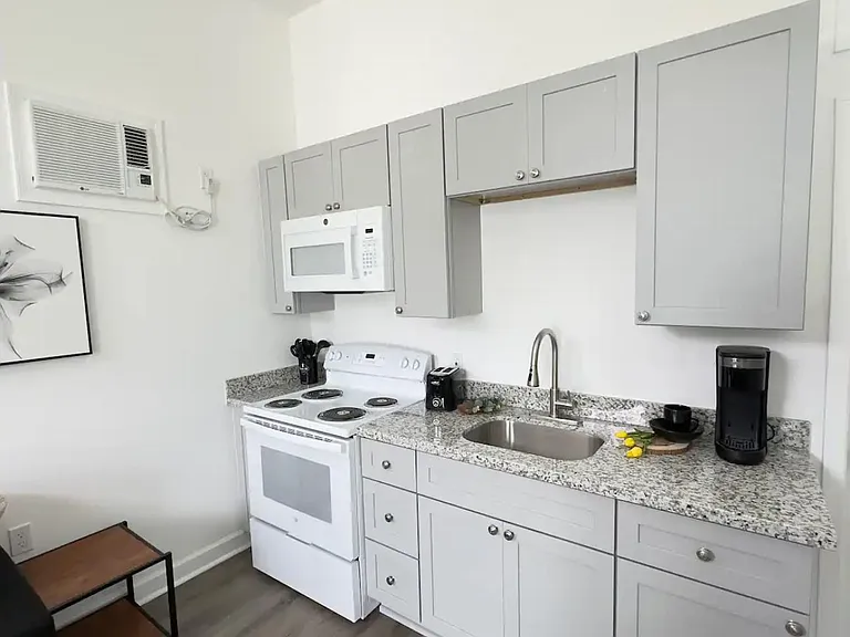 2513 Erato St #102 — Photo 7