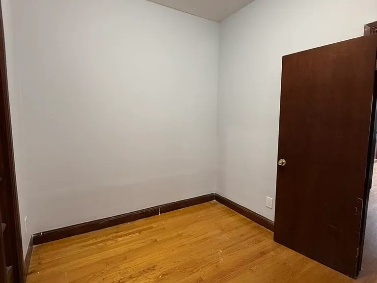 100 Cornelia St #3 — Photo 10