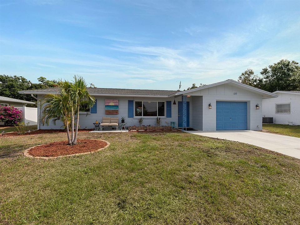 1st image of 127 Woodrose Way