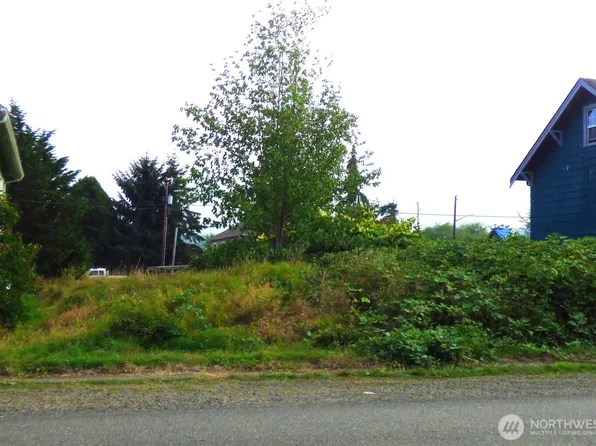 921 W Perry Street, Aberdeen, WA 98520