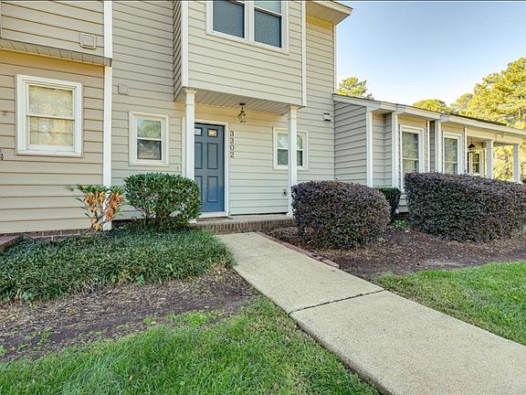 3rd image of 3302 Comstock Rd