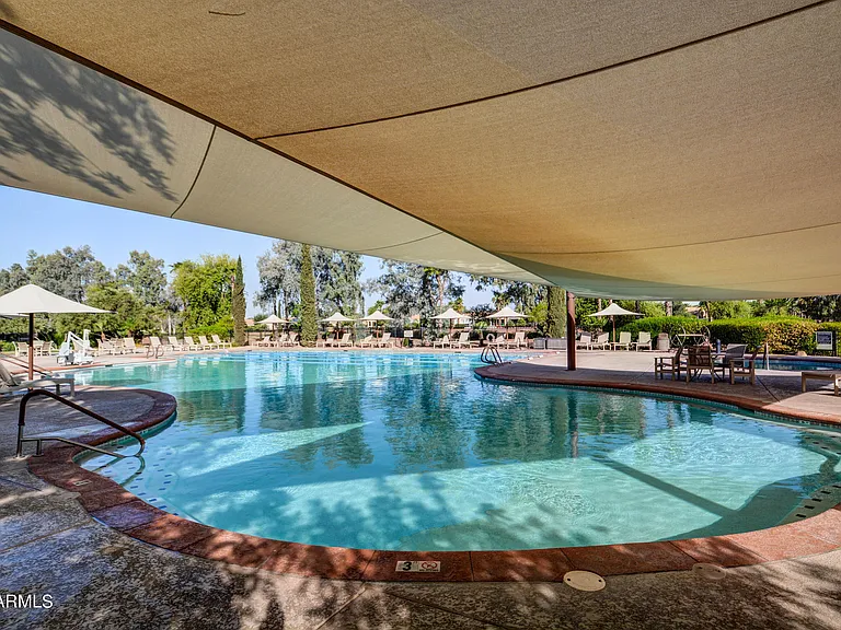 13755 W Nogales Dr — Photo 33