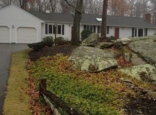 41 Brewster Rd, Cohasset, MA 02025