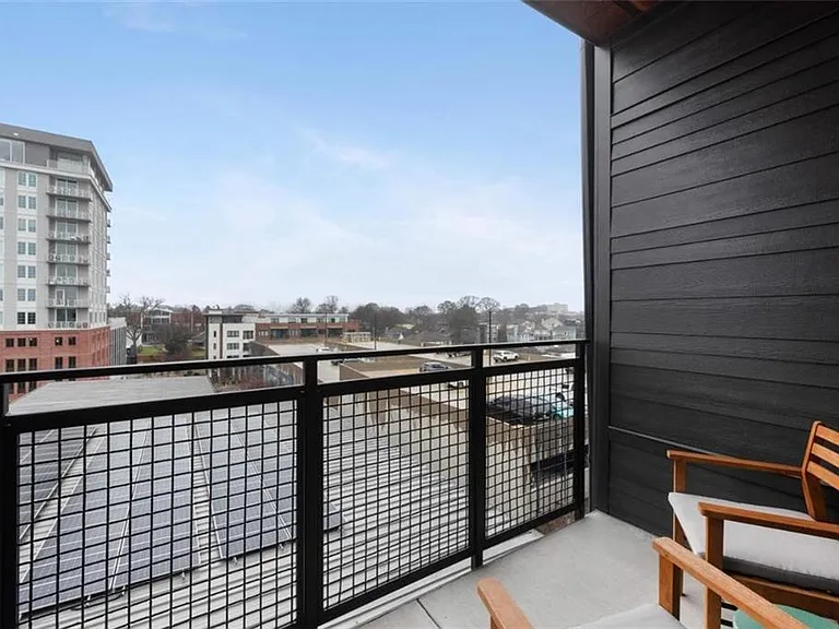 665 Auburn Ave NE #610 — Photo 8