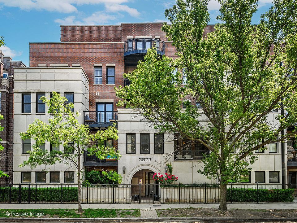 1st image of 3823 N Ashland Ave #301